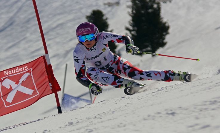 Elisabeth Reisinger siegte im Super-G und schaffte Platz 9 in der Alpinen Kombination. Foto: SUB