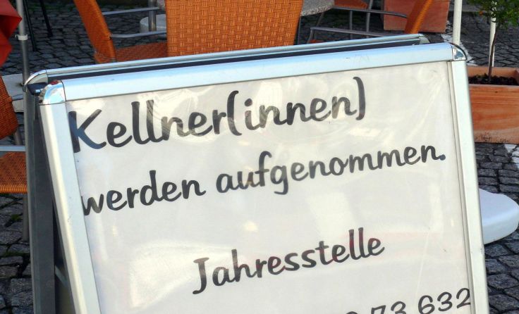 In der Gastronomie und in vielen Branchen werden junge Fachkräfte gesucht. Foto: Wodicka