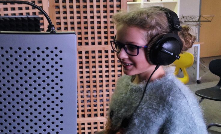 Ein Talenteworkshop führte die NMS-Schüler ins Tonstudio. Foto: NMS St. Martin