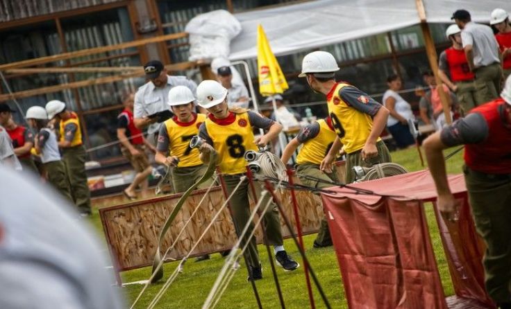 Die Feuerwehrer zeigten trotz der Hitze starke Leistungen. Foto: BFK Rohrbach/Sonnleitner
