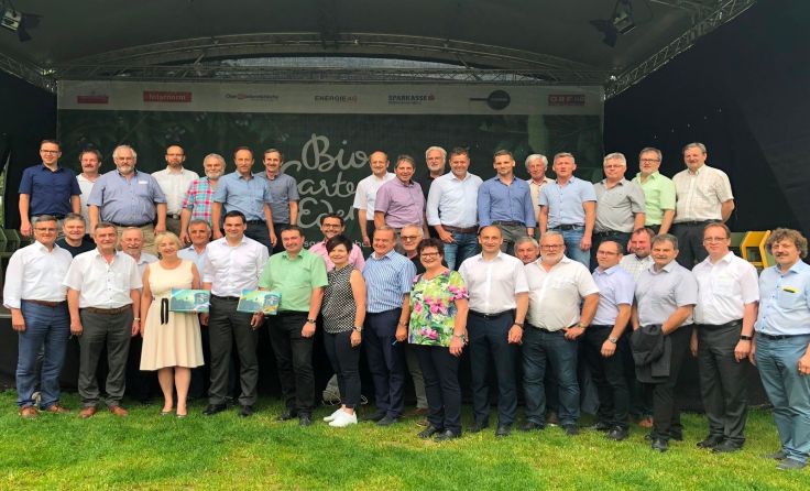 Grenzüberschreitendes Gruppenbild beim Bio.Garten.Eden Foto: BH Rohrbach