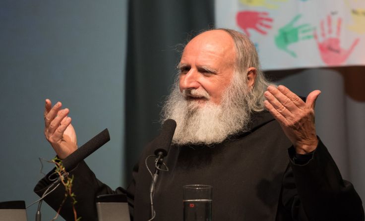 Pater Anselm Grün kommt am 31. Jänner 2020 erneut ins Centro. Foto: foto-kerschi.at