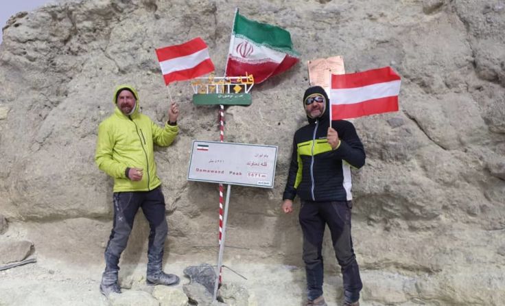 Josef Russmüller und Josef Pröll haben den 5.671 Meter hohen Damavand bezwungen. Foto: privat