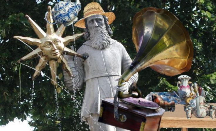 Auch der Sonnenmann macht sich für den Flohmarkt bereit. (Foto: UNSA Aigen-Schlägl)