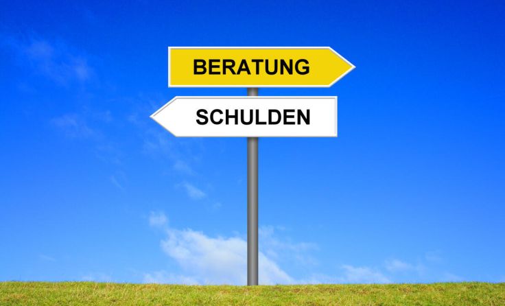Wer finanzielle Sorgen hat, sollte rechtzei­­tig Hilfe suchen. (Foto: keport/Shutterstock.com)