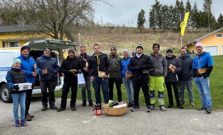 Die Vorderanger Ratschengruppe wurde überall herzlich empfangen. (Foto: Gemeinde Klaffer)