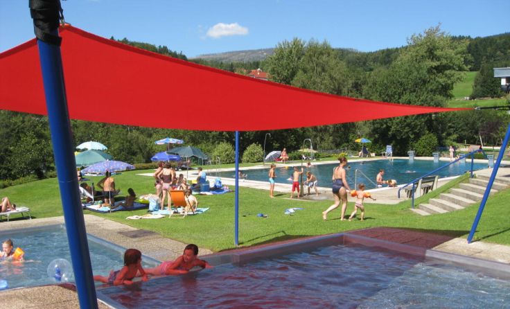Am 4. Juni startet die neue Saison im Freibad Schwarzenberg. (Foto: Gemeinde Schwarzenberg)