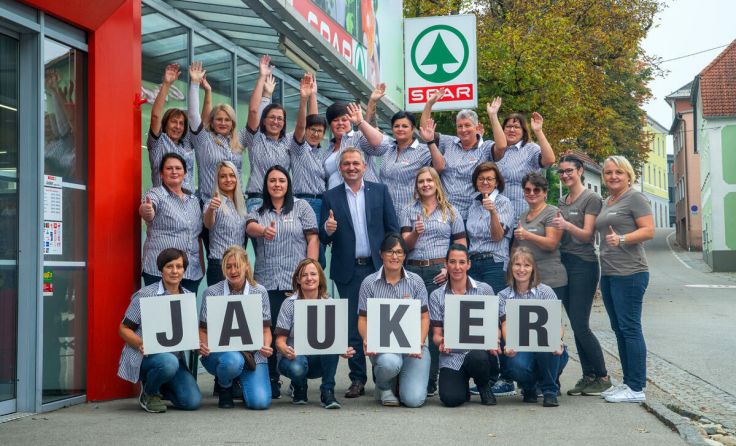 Das Team Jauker freut sich weiterhin auf viele Kunden. (Foto: SPAR OÖ)
