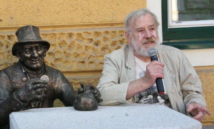 Gerhard Wünsche mit seinem Ochsenbauern (Foto: Gahleitner)