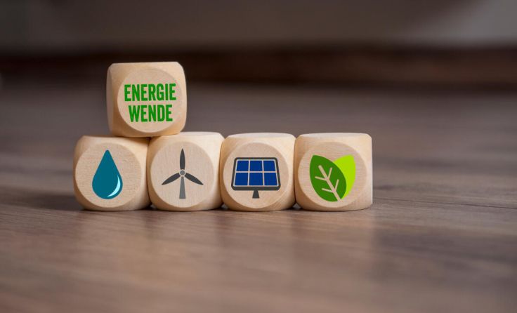 Gemeinsam die Energiewende vorantreiben (Foto: Stockwerk-Fotodesign - stock.adobe.com)