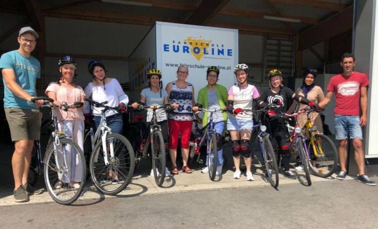 Zugewanderte Frauen lernten mit Begeisterung das Radfahren. (Foto: ALOM)