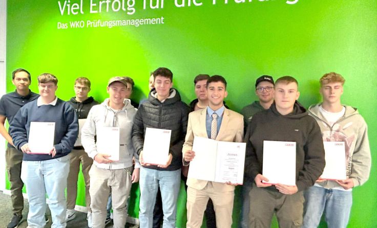 TFS-Absolventen haben Spezialmodulprüfungen am Wifi Linz abgelegt. (Foto: TFS Haslach)
