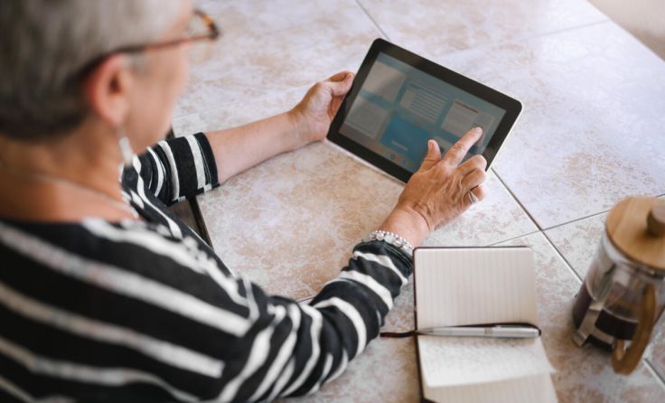 Der digitalen Welt einen Schritt näher kommen (Foto: JonoErasmus - stock.adobe.com)