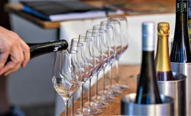 Weinliebhaber, aber auch Biergenießer kommen auf ihre Kosten. (Foto: Willi Wolfmayr)