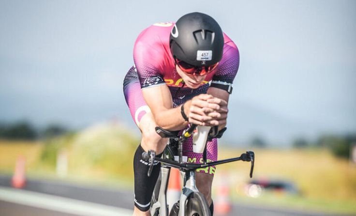 Beim Radfahren konnte sich Clemens Enzenhofer weit nach vorne arbeiten. (Foto: sportograf)