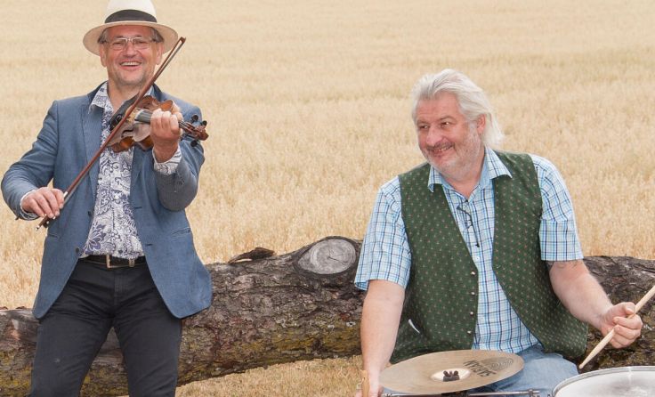Wiadawö (am Bild Gotthard Wagner und Andreas Luger) spielen wasdawö. (Foto: Thom Artner)
