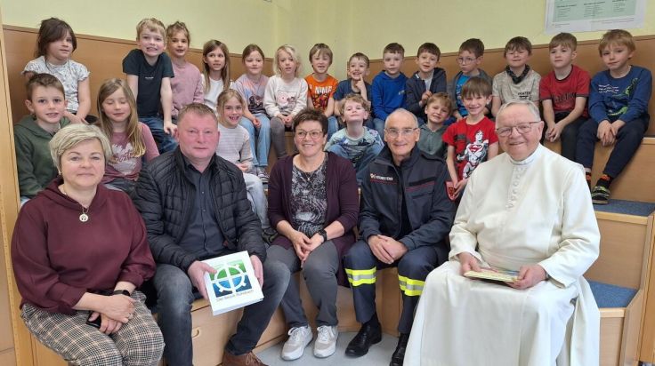 Prominente Vorleser an der Volksschule St. Veit