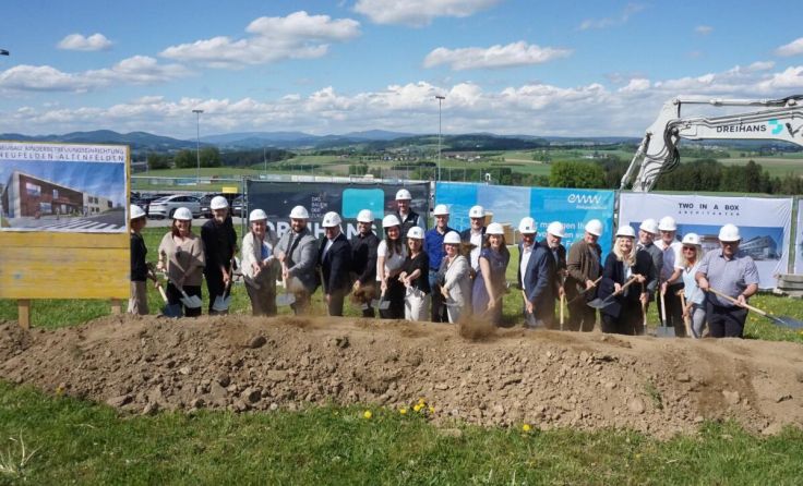 Spatenstichfeier für den gemeindeübergreifenden Kindergarten (Foto: Gahleitner)