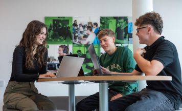Leistungsschau an der HTL Neufelden: Maturanten präsentieren Technik der Zukunft