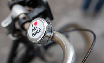 Fahrradklingel-Weltrekordversuch und Benefizaktion in Aigen-Schlägl