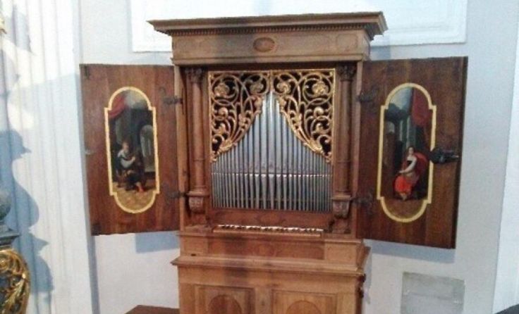 Die Orgel in der Schlosskapelle Neuhaus erklingt. (Foto: privat)