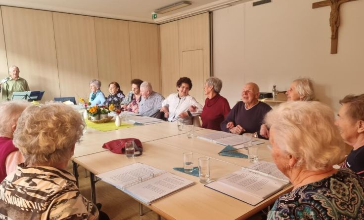 Alle 14 Tage verbringen ältere Menschen Zeit miteinander. (Foto: Marktgemeinde Lembach)