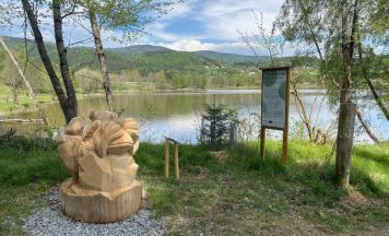 Schüler schaffen Skulptur für Klimatheater in Klaffer