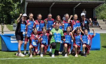Mädchenfußball-Bundesliga: Anja Penz schoss Rohrbacher Gymnasium auf Rang 3