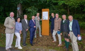 DenkWeg in Guglwald setzt Zeichen für Freiheit, Demokratie und ein geeintes Europa