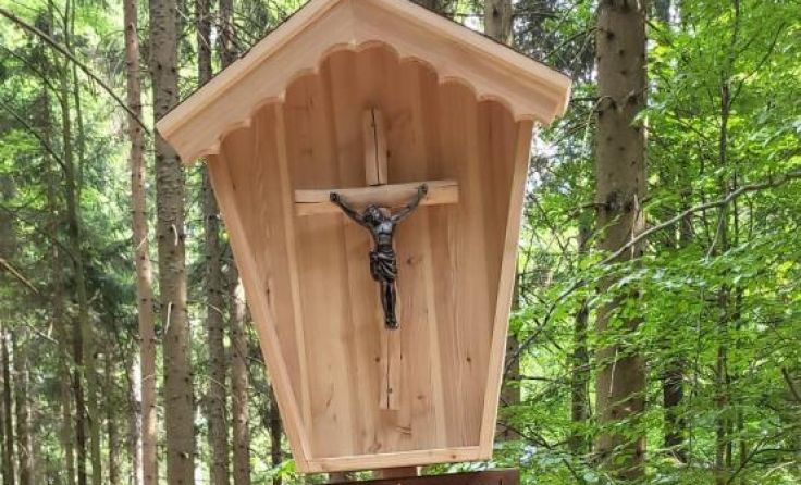 Das frisch renovierte Mitgutsch-Marterl (Foto: Johann Jungbauer)