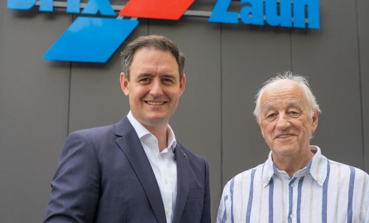 Maximilian Priglinger (l.) übernimmt die Firmengruppe Brix von Reinhard Tiess (r.) (Foto: Biohort)