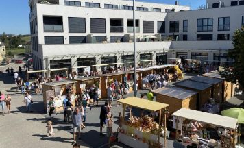 70 Aussteller laden in St. Martin zum kreativen Staunen und Entdecken