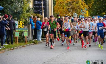 Mehr als 500 Sportler trafen sich zum Lauf- und Wanderspektakel im Donautal