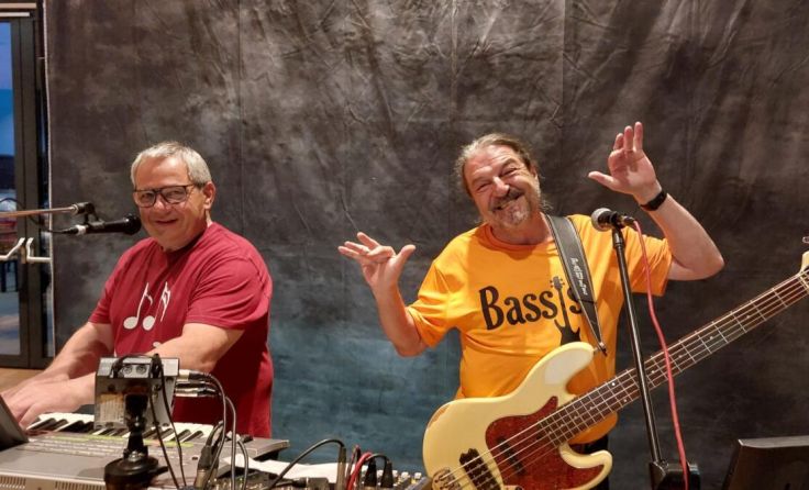 Gerald und Pauli sorgen für Livemusik. (Foto: privat)