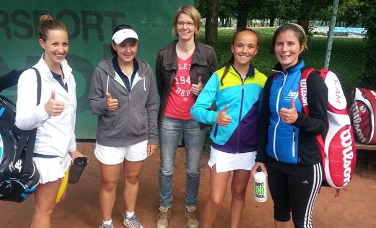 Erfolgreich - das junge Bundesliga-Team der Lenzinger Tennis-Damen.
