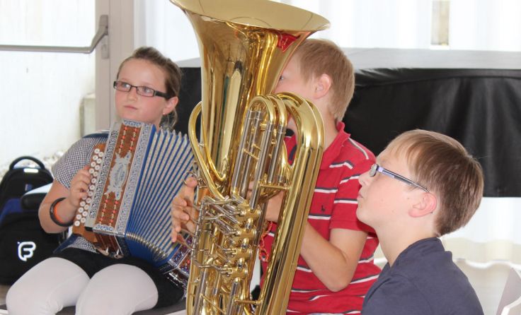 Das Musikanten-Wochenende bietet die Möglichkeit, auch in Gruppen zu spielen.