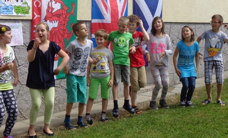 Die Kinder hatten offensichtlich großen Spaß bei ihrer Englisch-Woche. Foto: VS Steinbach