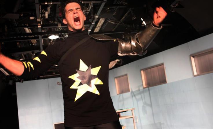 Christopher Goetzie als Artus in „King A“. Foto: Christian Brachwitz