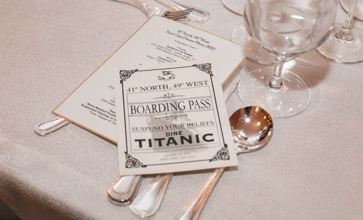 Mit einem exklusiven Menü werden die Gäste beim Titanic-Dinner verwöhnt.