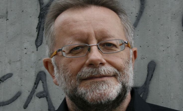 Bestsellerautor Herbert Dutzler liest im Linzer Wissensturm. Foto: Gisela Barrett 