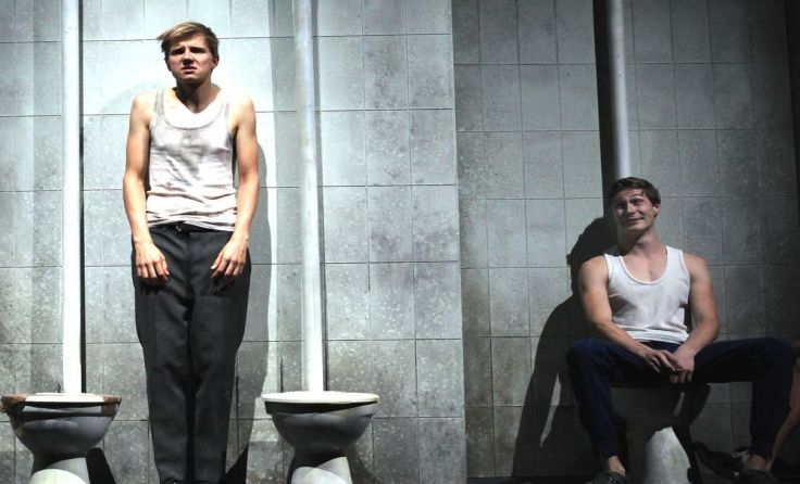 Markus Pendzialek und Lukas Watzl in "Frühlings Erwachen". Foto: Christian Brachwitz