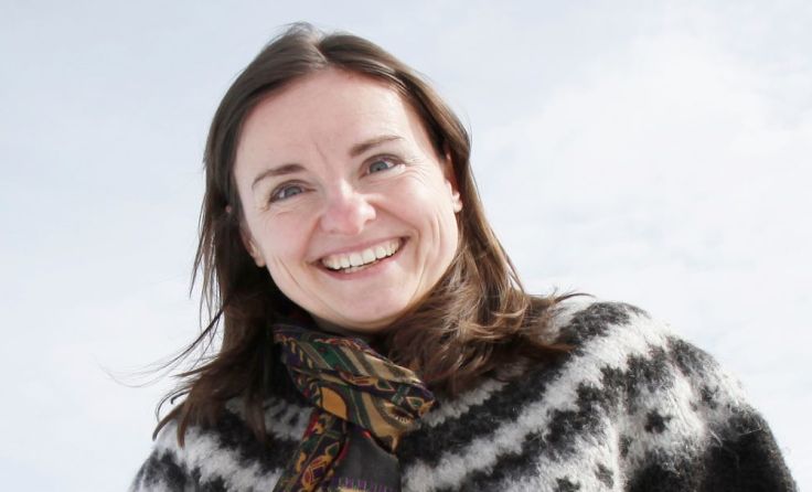 Mit Claudia Edermayer geht‘s durchs winterliche Auengebiet. Foto: Reinhard Winkler