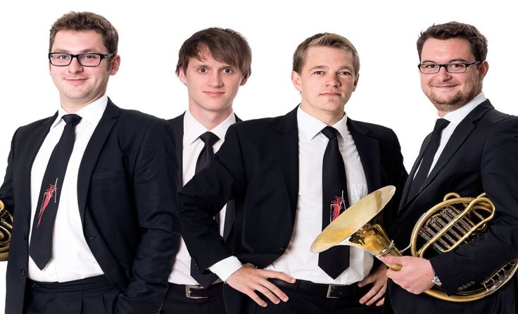 Das Wiener Hornensemble begleitet das Konzert solistisch. Foto: Zopf Photography