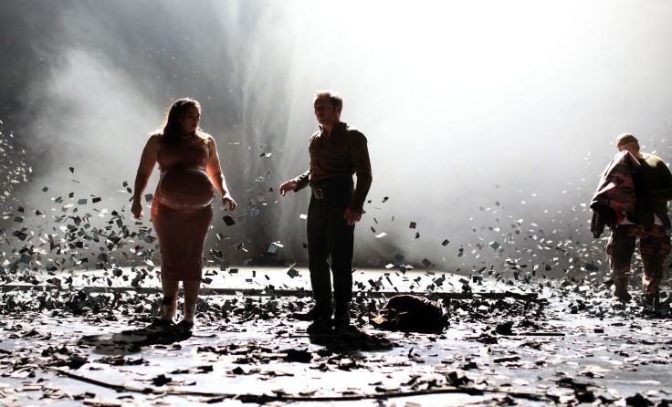 "Amphitryon" - zu sehen im Schauspielhaus Linz. Foto: Christian Brachwitz