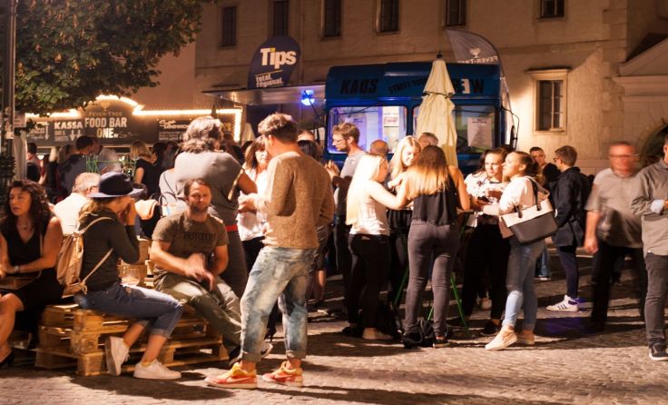 Zahlreiche Genießer kamen in die Altstadt. Foto: funABC