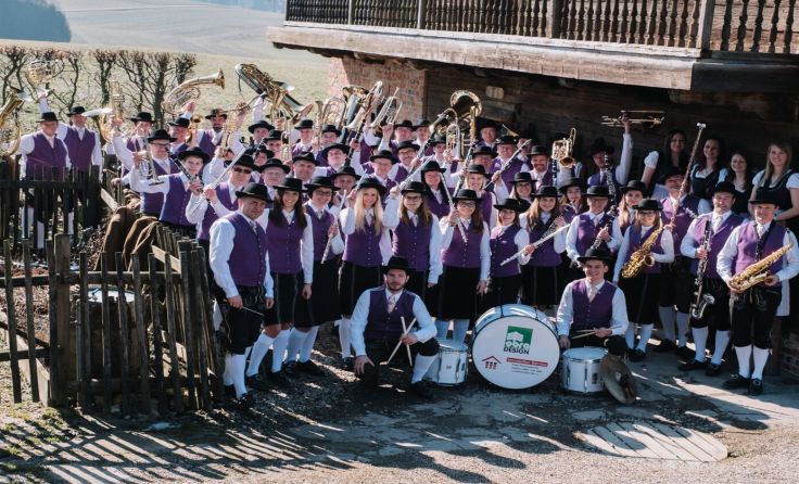 Die Musikanten laden zum Muttertagskonzert am Stehrerhof. Foto: Gerald Adelsgruber