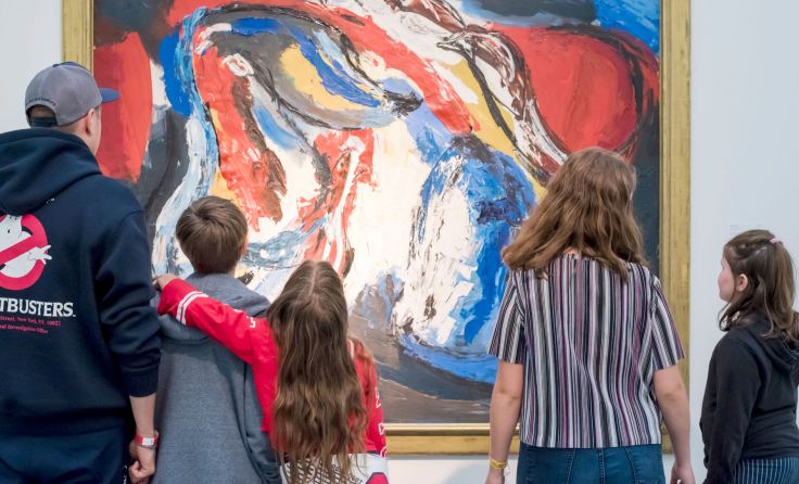 Familien können im August bei freiem Eintritt ins Lentos. Foto: maschekS.