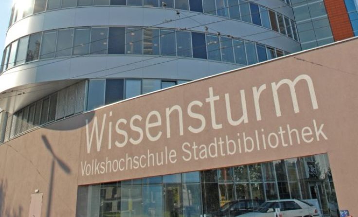Der Wissensturm – Hauptstandort der Volkshochschule Linz Foto: Stadt Linz
