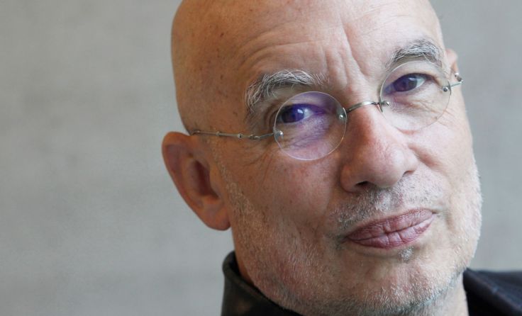 Gibt am 12. Februar ein Brucknerhaus-Comeback: Dennis Russell Davies. Foto: Reinhard Winkler