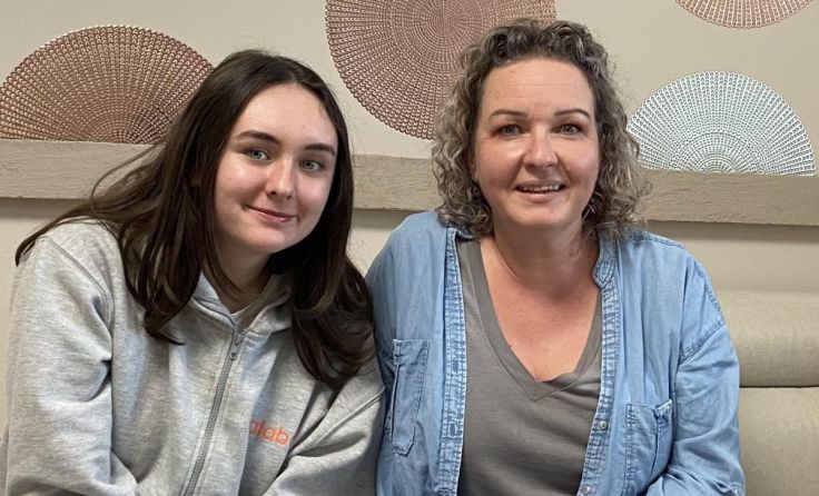 Die 17-jährige Dani (l.) und ihre MaMMut-Patin Sonja Schuhmayer (Foto: Sonja Schuhmayer)